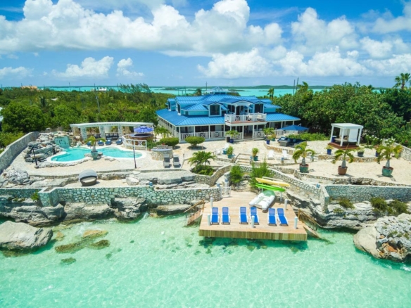 Hidden Jewel Villa For Sale in Turks and Caicos